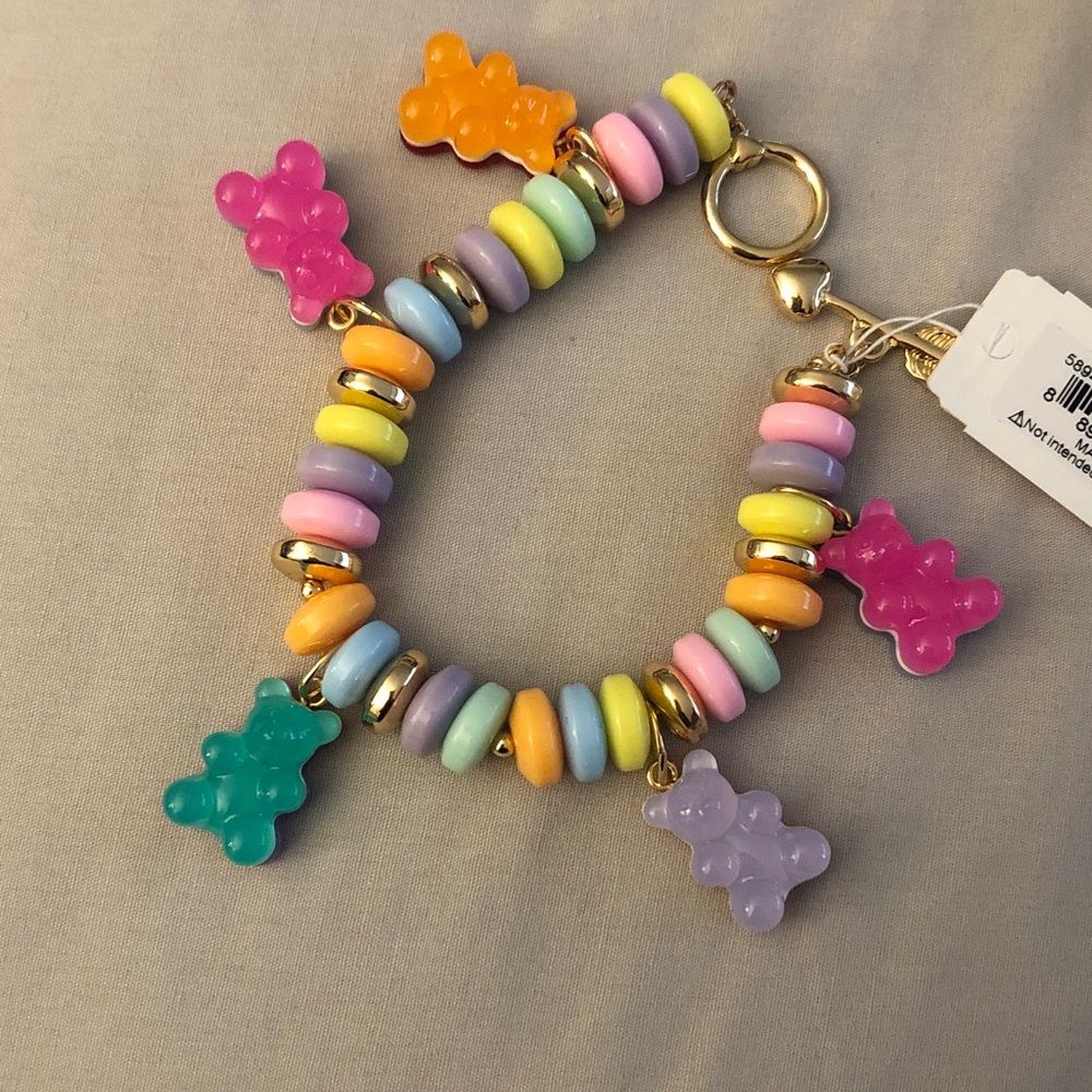 Betsey Johnson Gold Tone & Multi Color Beaded Bracelet Gummy Bear Charms NWT - Picture 12 of 12